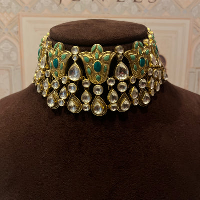 Kundan Green/Pearl Set
